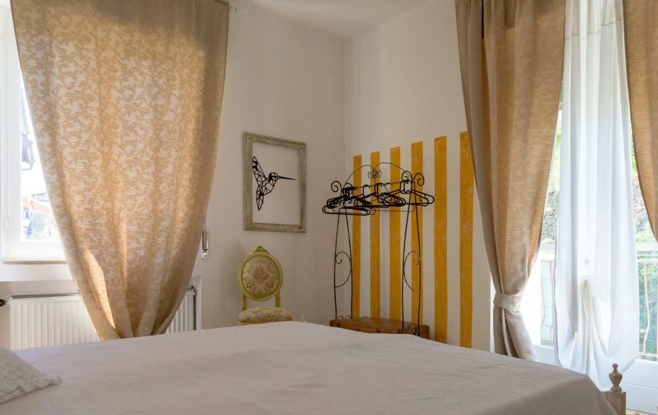 Ferienwohnung La Casa Di Elda Dolceacqua Exterior foto