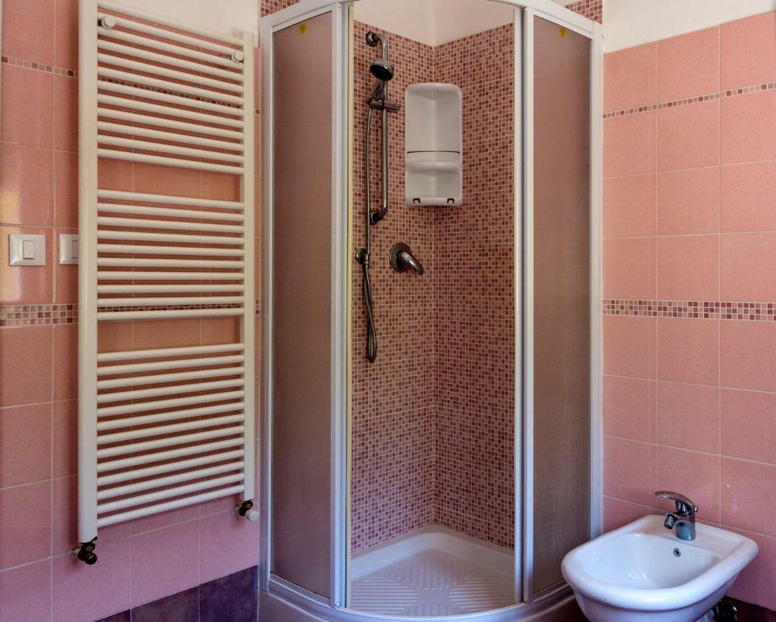 Ferienwohnung La Casa Di Elda Dolceacqua Exterior foto